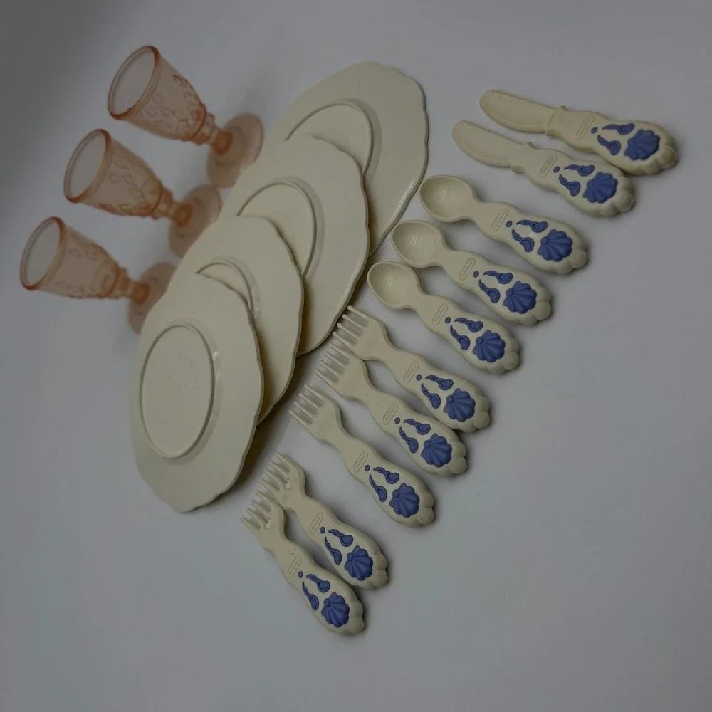 Vintage Little Tikes Toy Dish Set Plates Goblets Utensils Cream Blue Pink 17pc